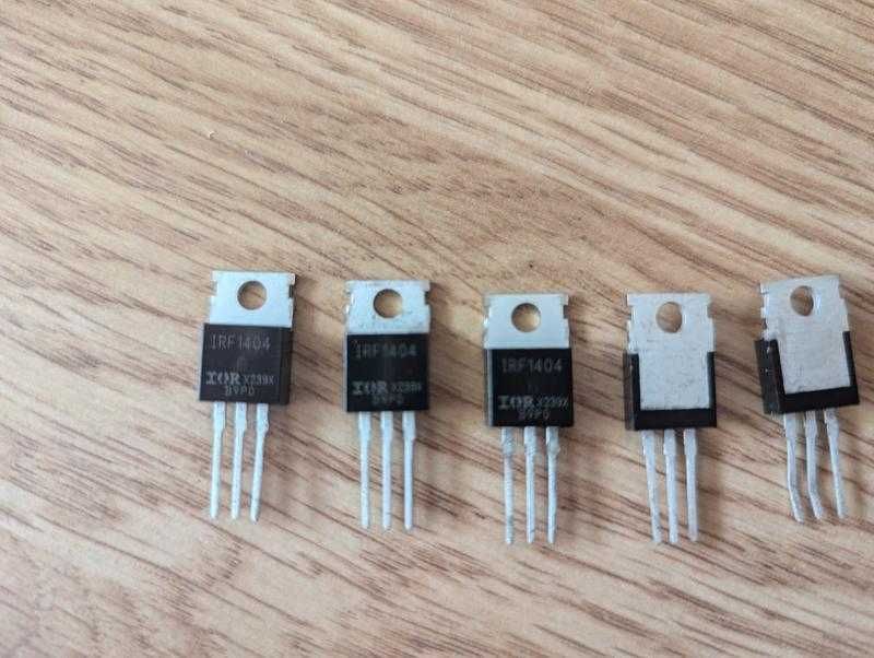 Транзистори IGBT та MOSFET. Транзистор 50T65FD1. CS300N04, IRF1404.