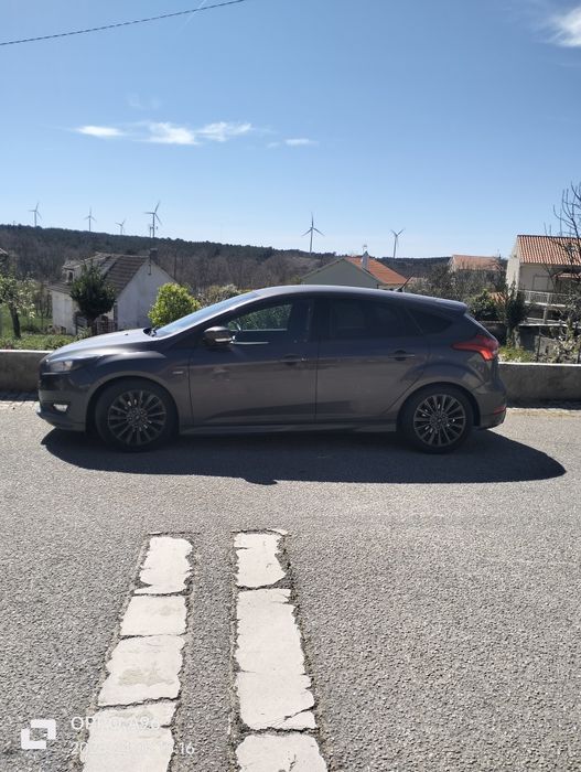 Vendo Ford Focus
