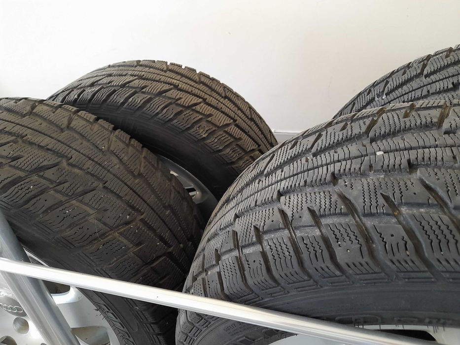 Audi Q7, Volkswagen Touareg шини 255 55 18 з дисками 7.5/130