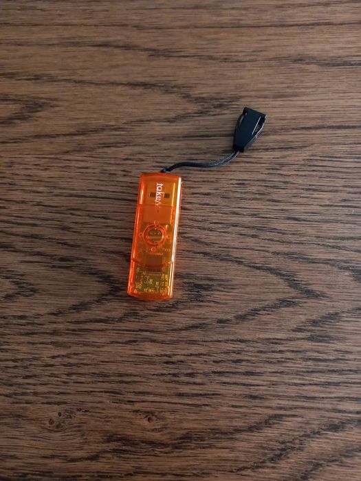 Pen drive takem 1GB (USADO)