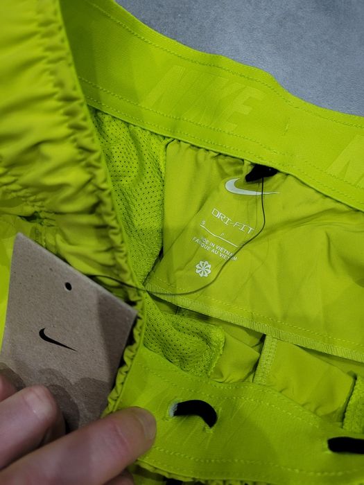 Szorty męskie Nike S limonka