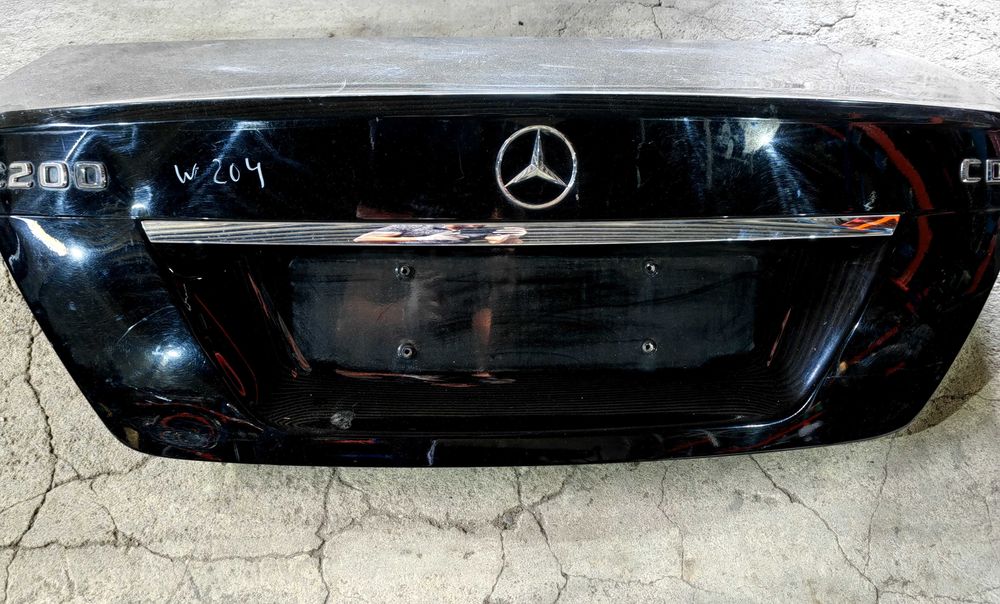 Tampa da mala mercedes Classe C W204