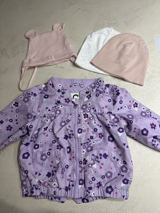 Kurtka Cubus plus czapeczki dla dziewczynki 74