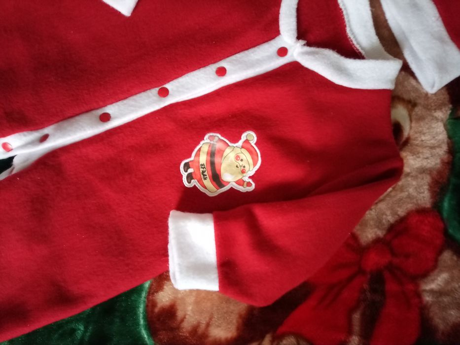 Продам костюм новогодний человечек