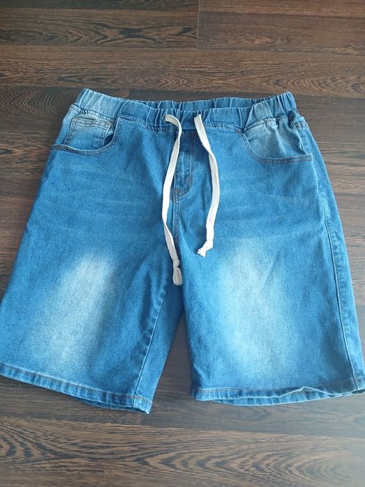 Spodenki krótkie