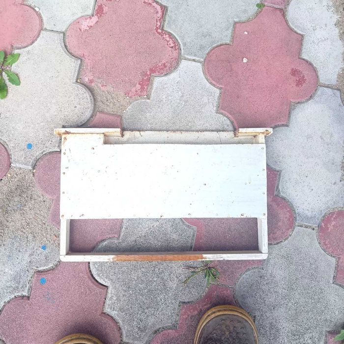 podkarmiaczki do podkarmiania pszczół typu wielkopolskie