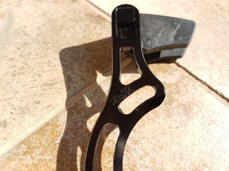 prowadnica łańcucha SPECIALIZED Chain Guide ISCG 28-32T