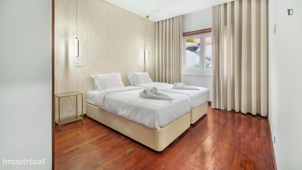 Apartamento com 2 quartos - localizado em Amadora Lisbon