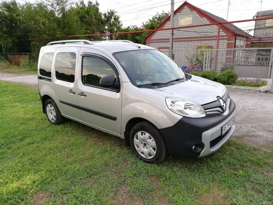 Продам Рено Кенго