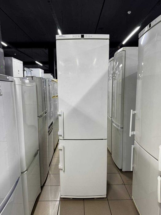 Холодильник Liebherr CUP 3021 Якість німецька. Самовивіз. Доставка.