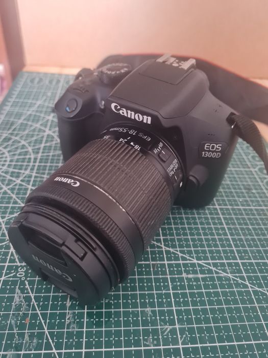 Canon 1300D + lente 18-55mm