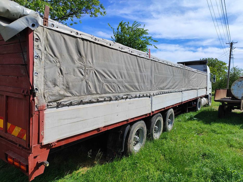 Продажам полу причіпна