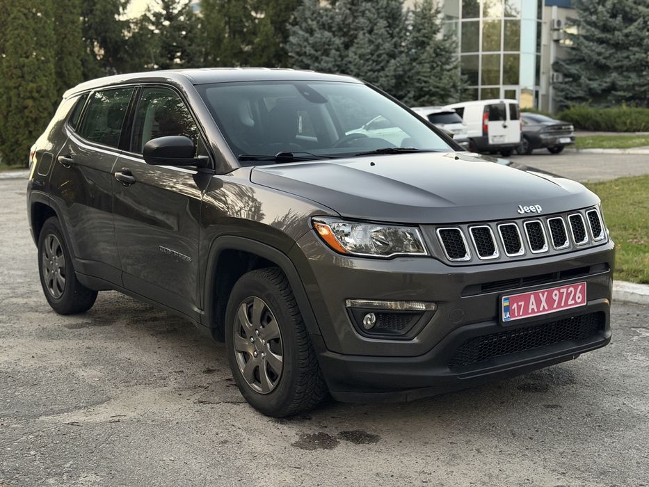 Продам Jeep Compass
