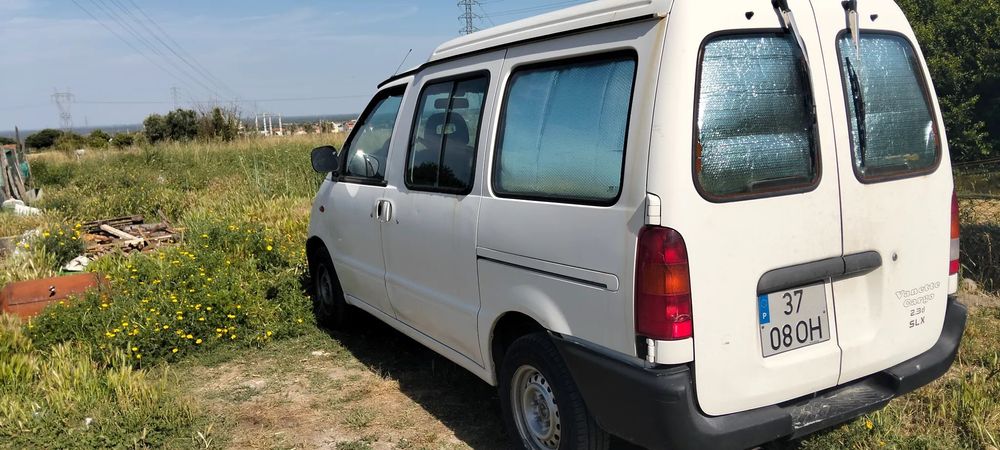 Nissan Vanette Cargo 2.3 D SLX