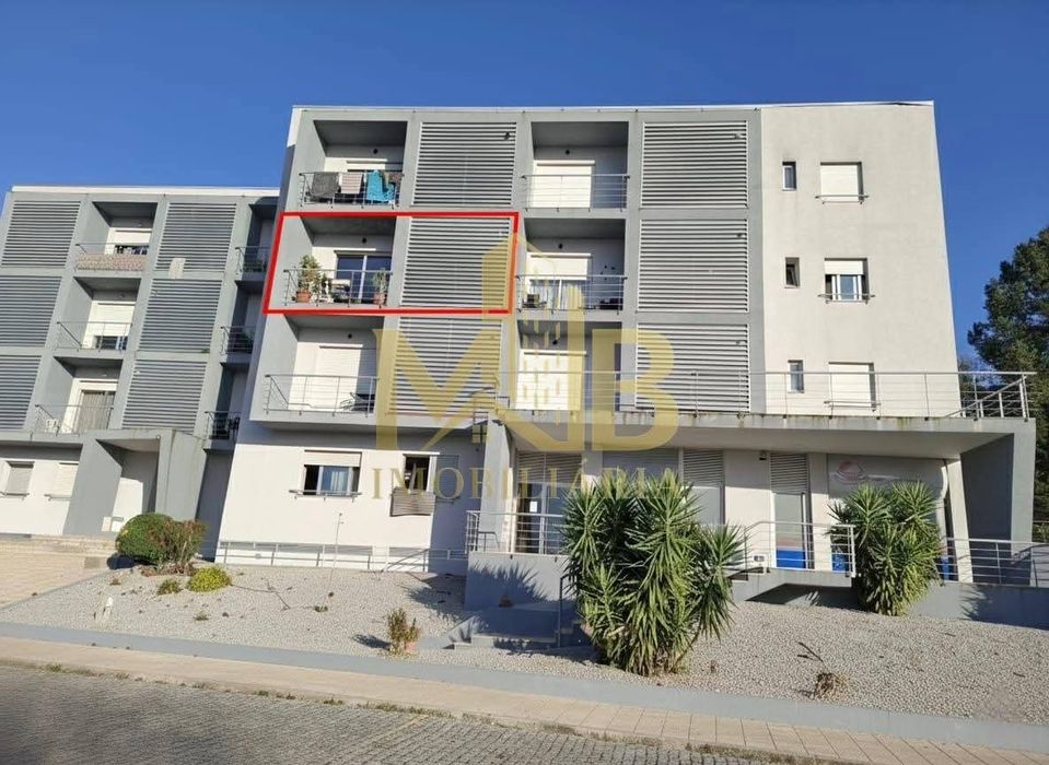 Apartamento T3 Paço Sousa