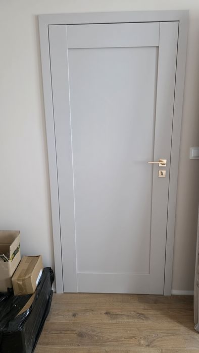 Drzwi bezprzylgowe Elegance slim 90 kaszmir 4szt nowe
