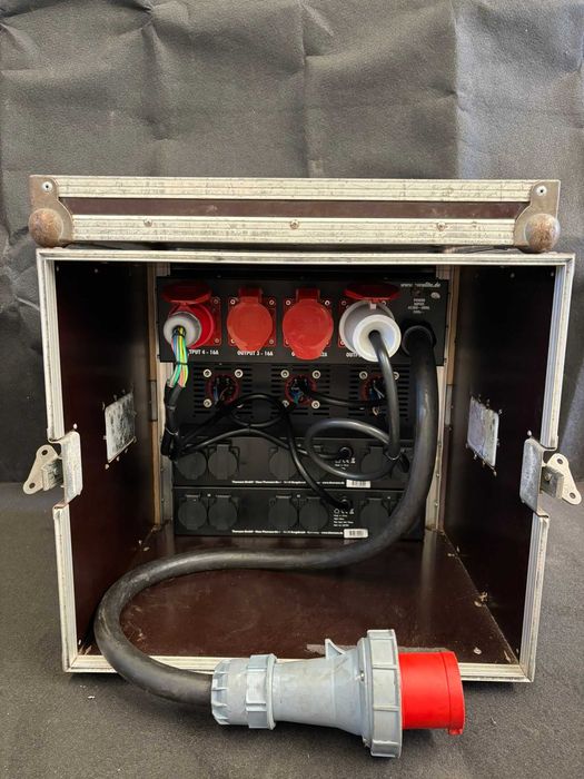 Quadro eléctrico Eurolite SB-1200 de 63a