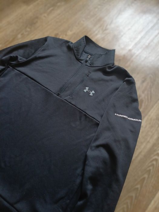 Кофта від Under Armor p.L
