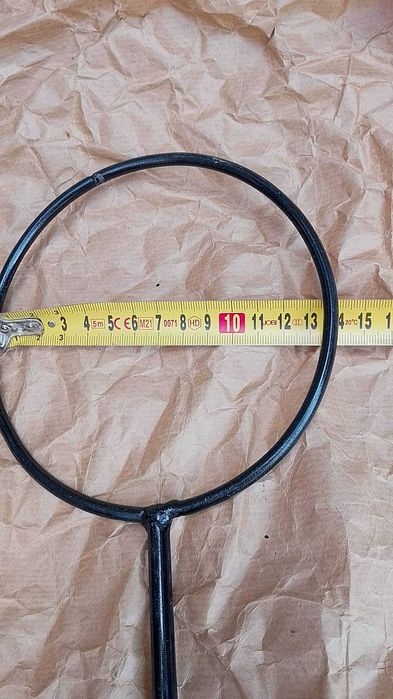 Kwietnik, stojak rozporowy -2,7 m, 13 obręczy na doniczki , metal
