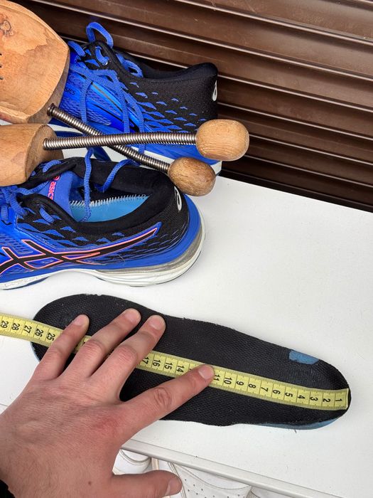 Кросівки Asics Gel-Cumulus 19 40,5р 25,5-26,5см оригінал