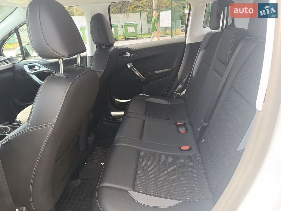 продам Peugeot 2008 2018