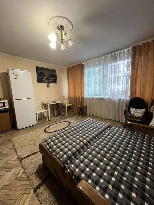 Продаж кімнати вул. Кримська - Зелена Львів