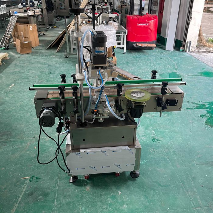 Máquina de tampar de mesa, máquina de vedação de garrafas com parafuso