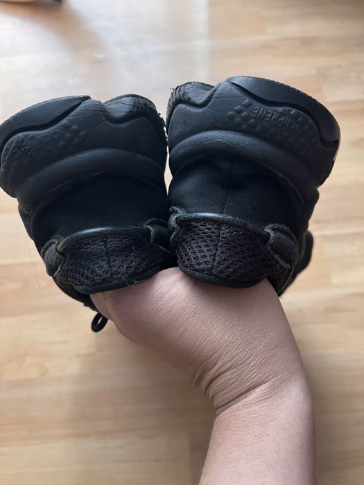 Кросівки adidas ozweego 38.5