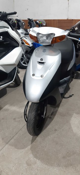Скутер Suzuki lets 3/2