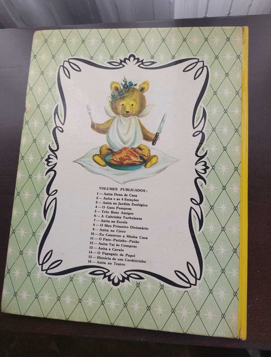 Livros da Anita dos anos 1960