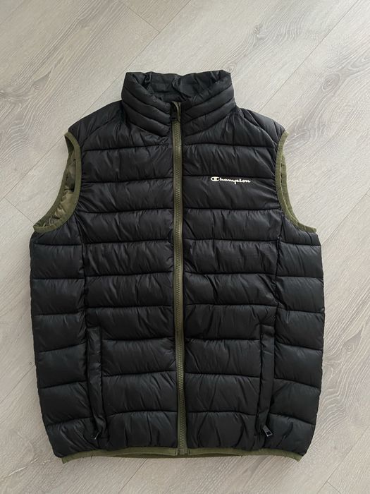 Дитячий жилет на хлопчика в ідеальному стані