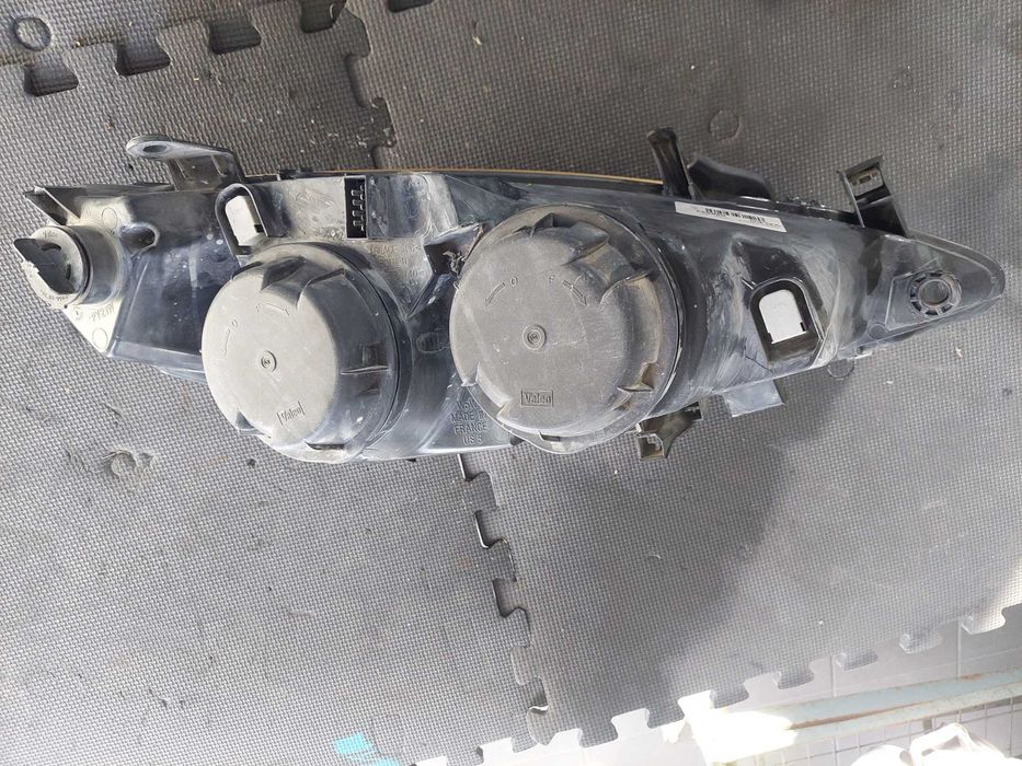 farol esq Peugeot 307