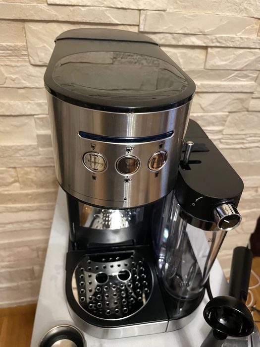 Kolbowy ekspres ciśnieniowy BluMill Caffee machine 1470 W srebrny
