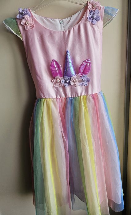 Сукня святкова з райдужною спідницею і декором  140см.