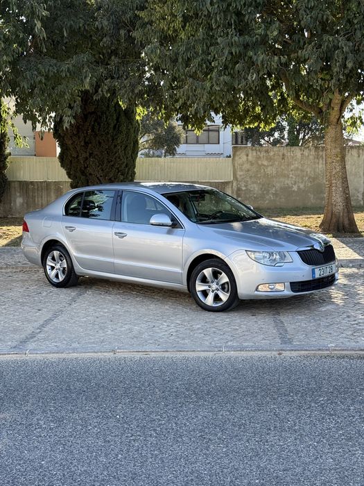 Skoda Superb 1.9 TDI 105cv — 2010 — Único Dono
