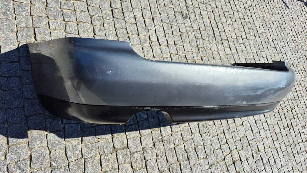 Para-choques traseiro Audi A4 B5 8D carrinha original pré facelift 1996 a 1999
