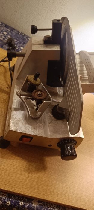 Fiambreira elétrica de bancada, disco corte  220
