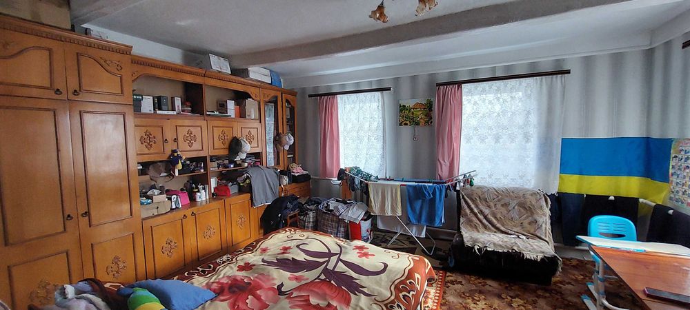 Продаж Будинку з гаражем + 25соток землі ( Євідновлення)