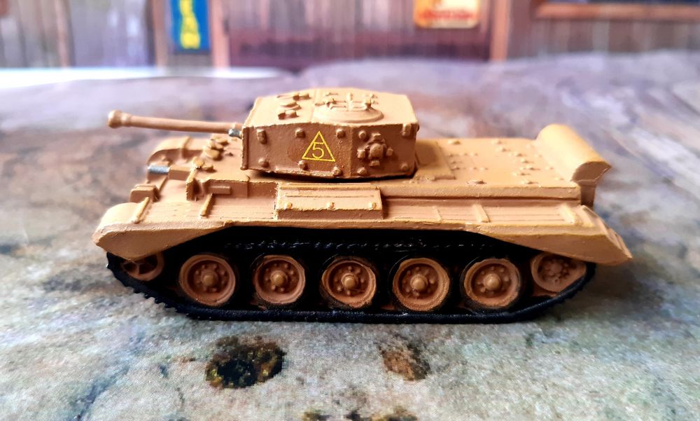Lote de 24 blindados em metal 1/87 fabricados por Andrea Toys Spain