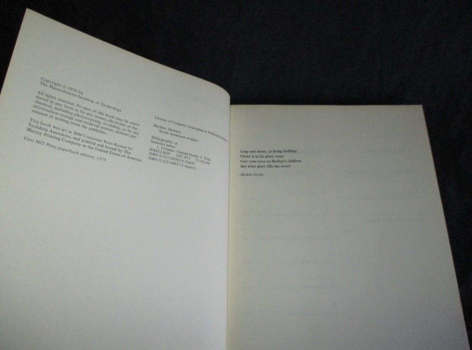 Livro Seven American Utopias Architecture of Communitarian Socialism