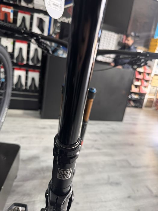 RockShox Reverb NOVO