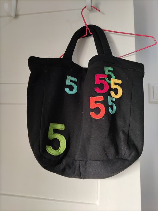 Várias malas/mochilas/sacos