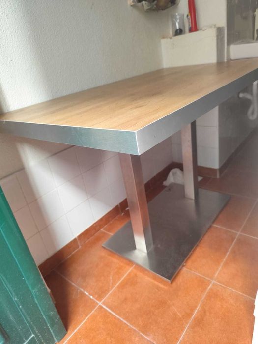 Mesas à Venda – Interior/Exterior