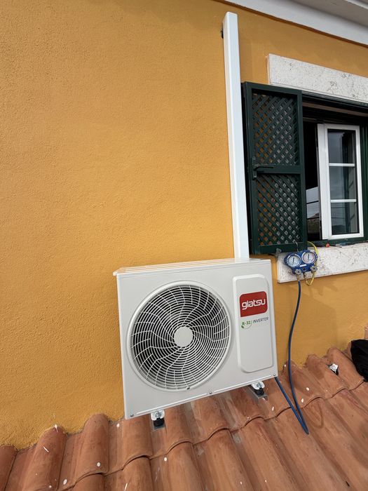 Ar condicionado split  instalado
