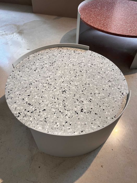 554 BOWY OUTDOOR  TABLE