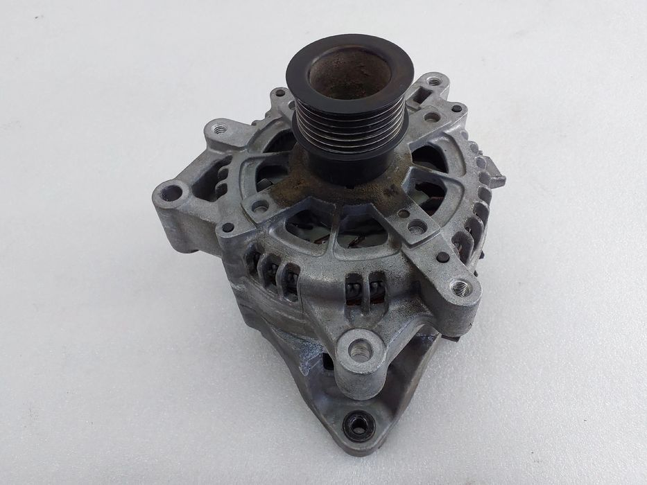 Alternador BMW X4 (G02, F98)