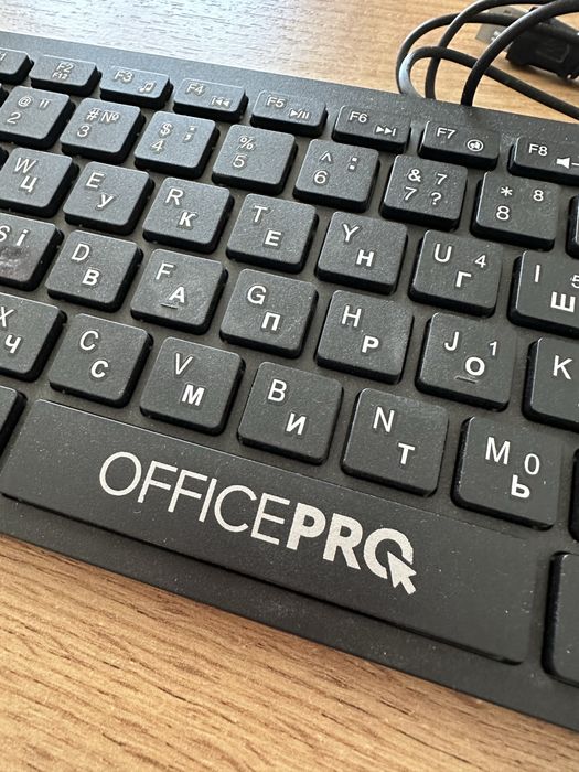 Компактна дротова USB-клавіатура OfficePro SK166