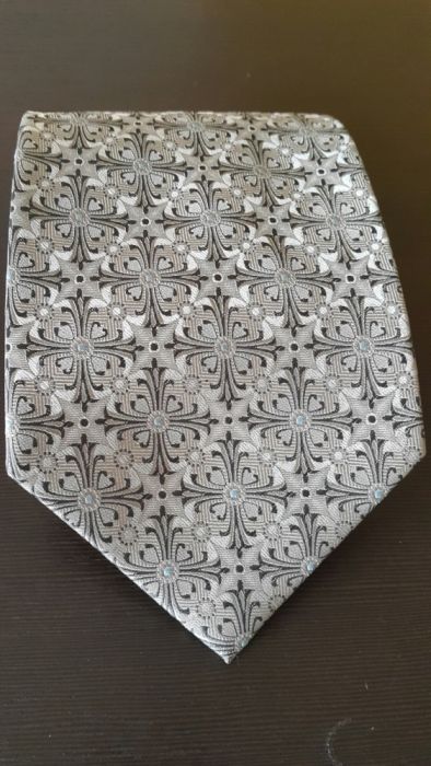 Продам галстуки, под костюм.