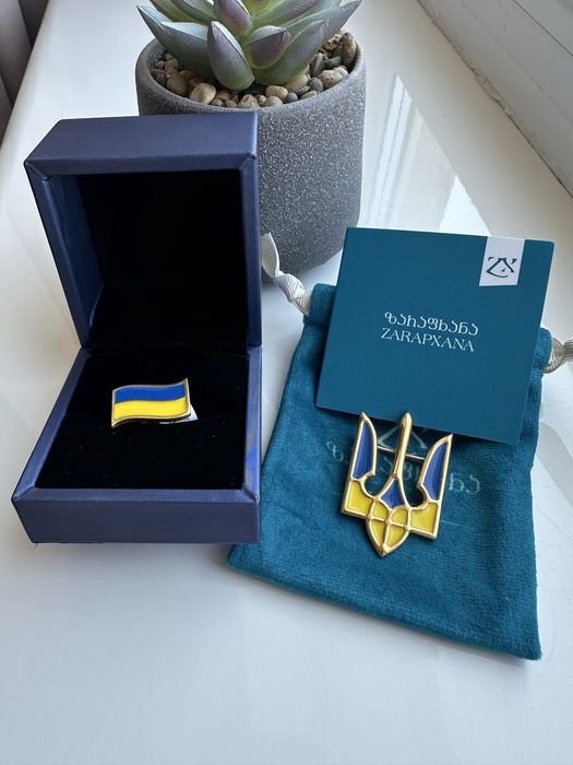 Неймовірні патріотичні прикраси від ювелірного дому Грузії “Zarapxana”