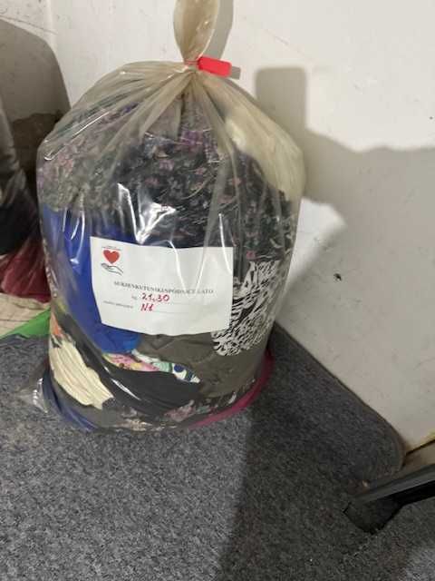 Odzież używana sortowana zbiórka Polska oryginalna d2d współpraca